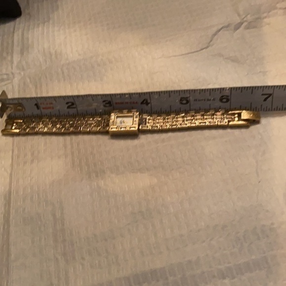ANNE KLEIN II box Gold Tone CZ Crystal Pave Stainless Wrist Watch needs Battery - Picture 8 of 8
